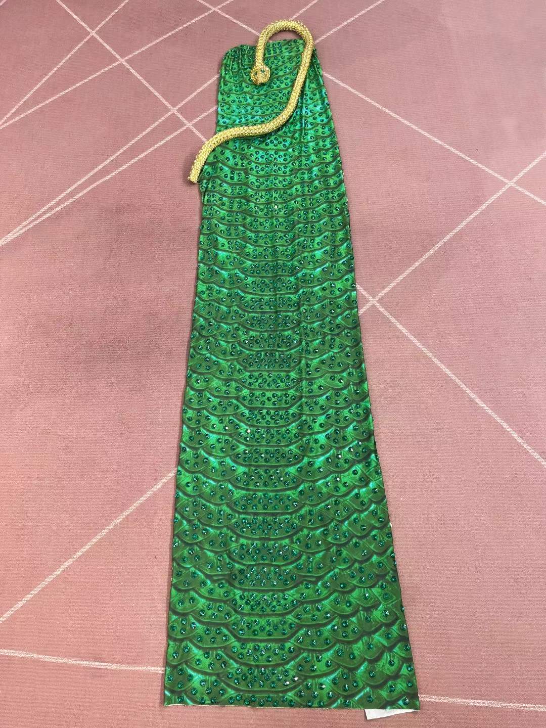Glinsterende groene strass-ste - Women Fashion Designer Dresses Photos recensie en prijs